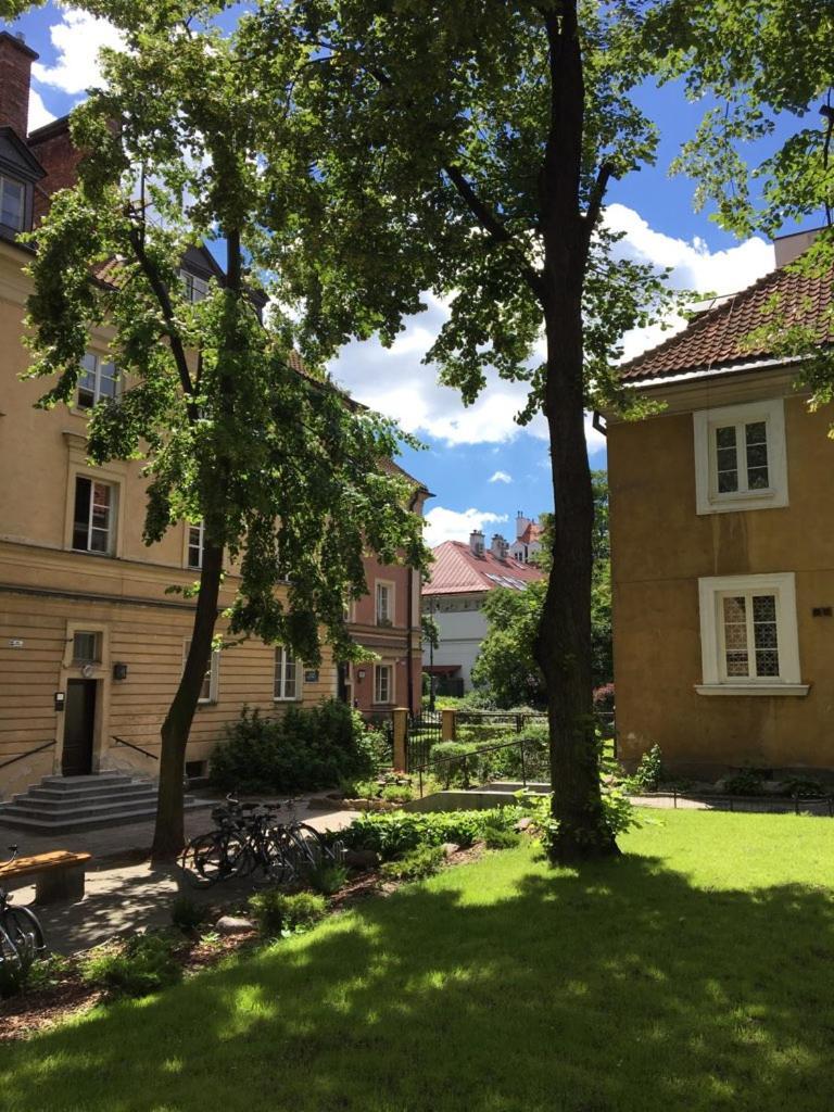 דירות ורשה Apartament Przy Starym Miescie מראה חיצוני תמונה