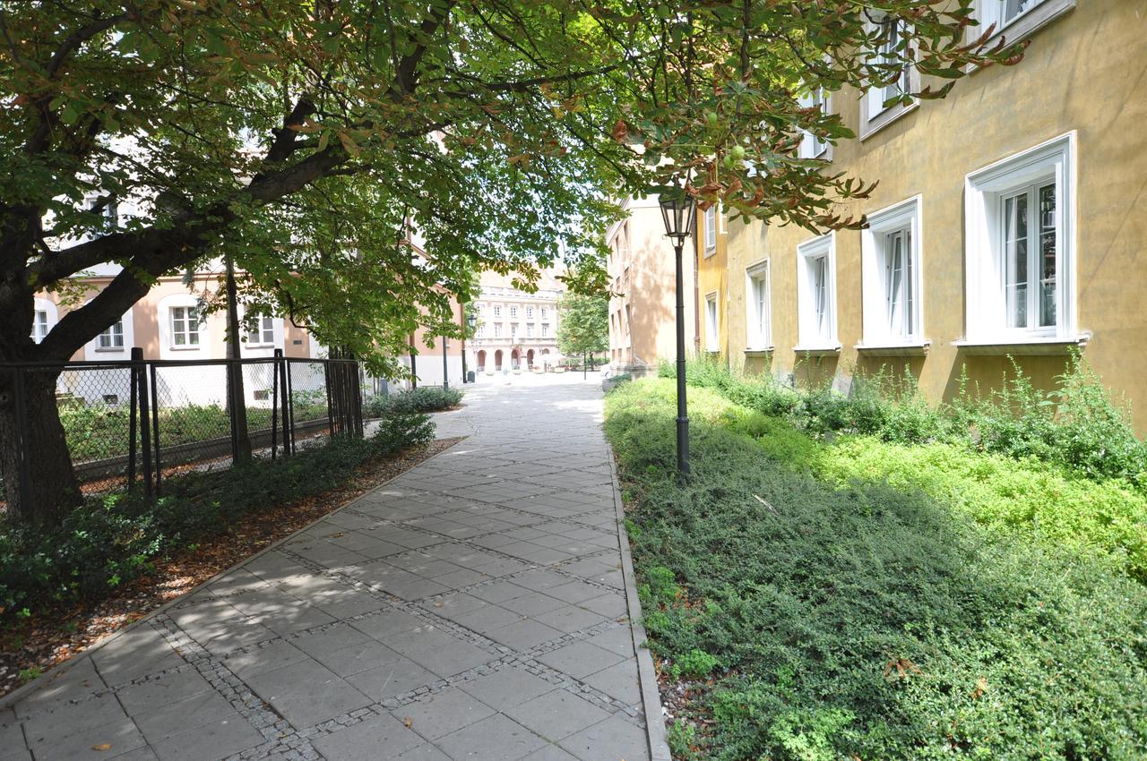 דירות ורשה Apartament Przy Starym Miescie מראה חיצוני תמונה